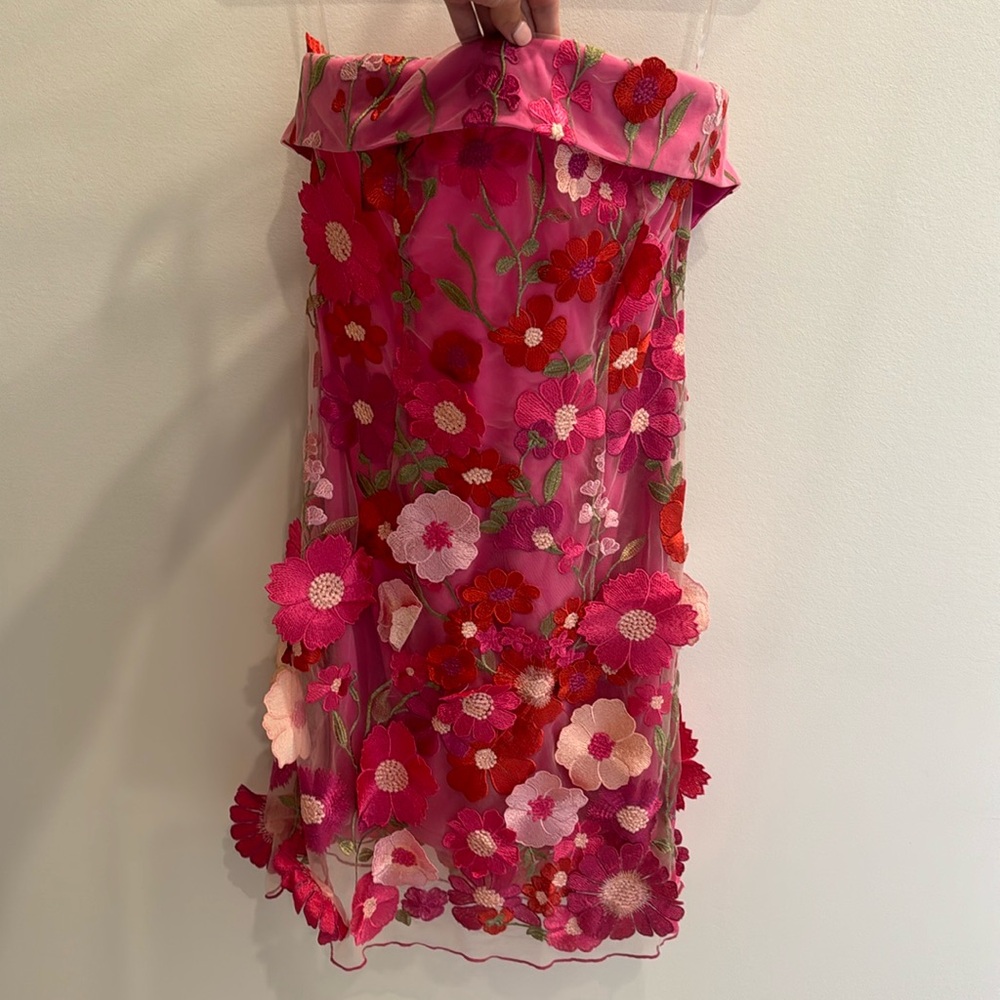 Size medium intro flower dress